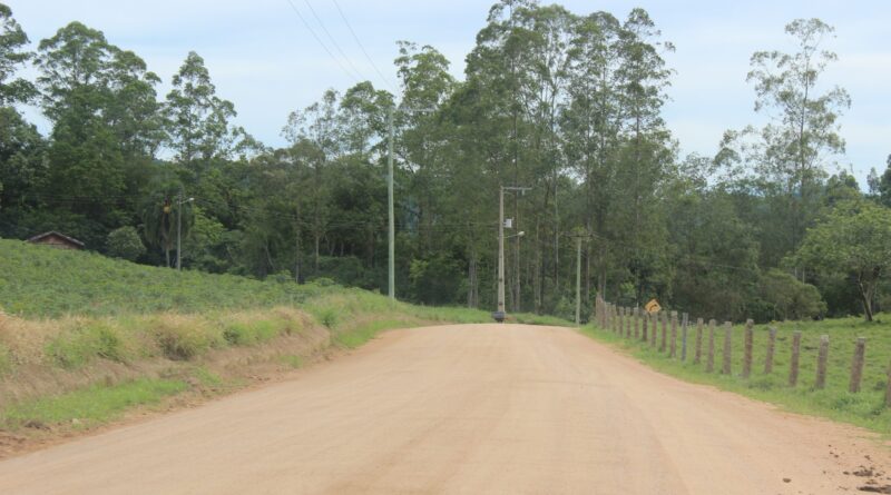 Estrada Siqueiro recebeu melhorias